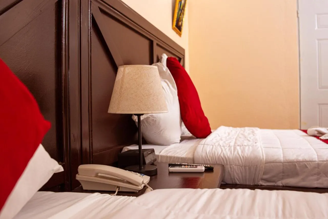 La Pepiniere Hotel Petionville