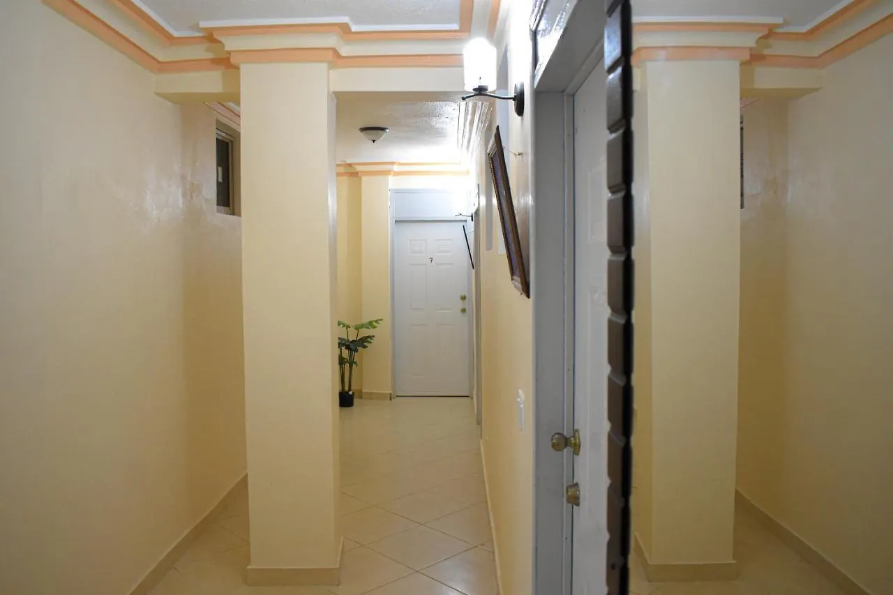 ***  La Pepiniere Hotel Petionville Haiti